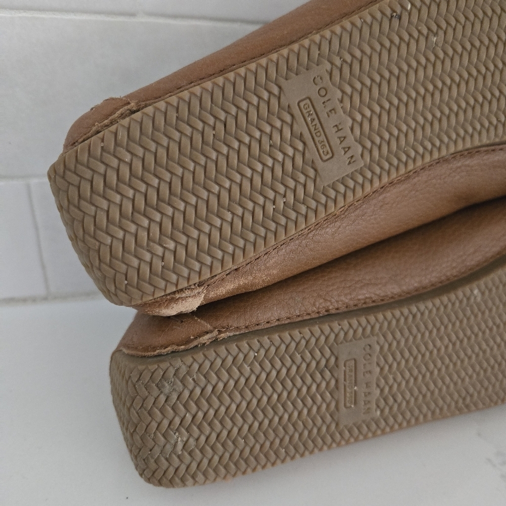 Cole Haan Tully Driver Women's Leather Flat Loafers Brown Tan Horsebit Size 8 - Picture 8 of 9